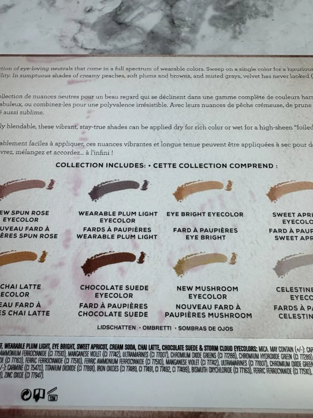 *Bare Minerals Velvet Naturals 12-Piece Sumptuous Eye Collection Shadow